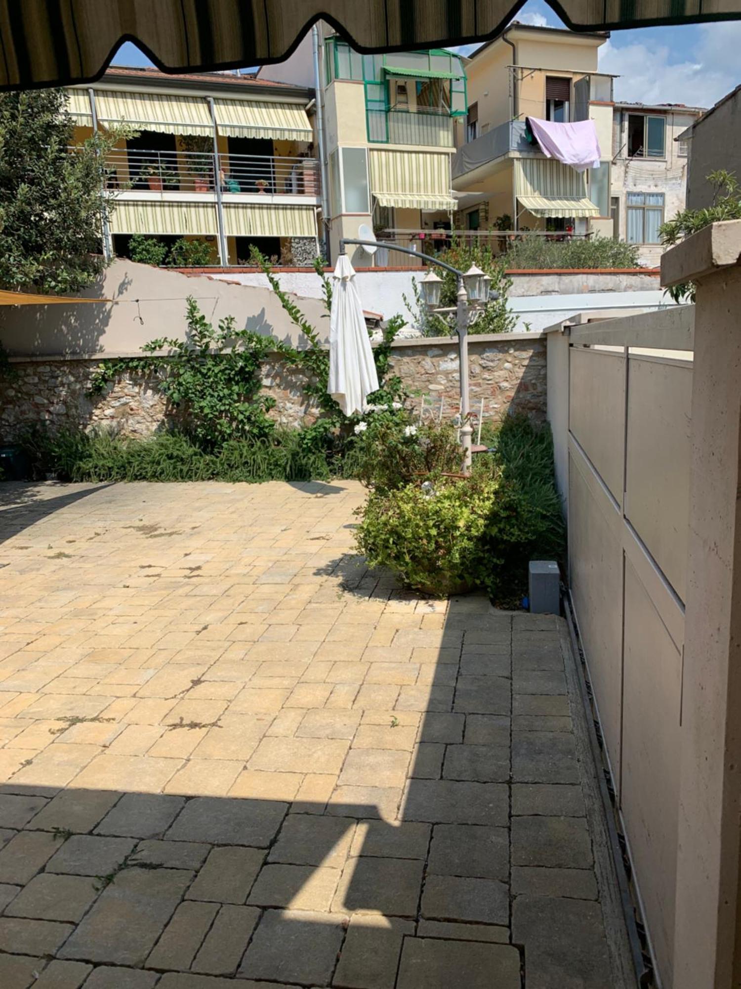 Elegante Villetta Viareggio Exteriör bild